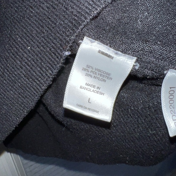 NY&C Black Cropped Sweater - Picture 7 of 8